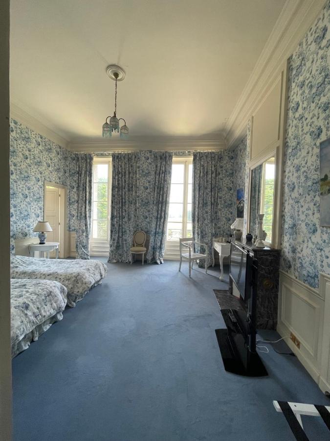 Bed and Breakfast Chateau De Praslins Nogent-sur-Vernisson Экстерьер фото